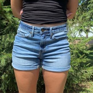 Ladies denim shorts